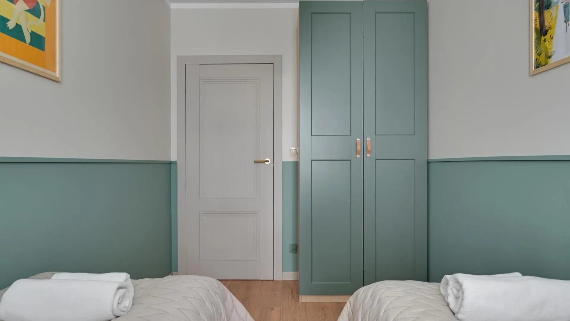 Downtown Apartments Gdańsk Letnica Polska